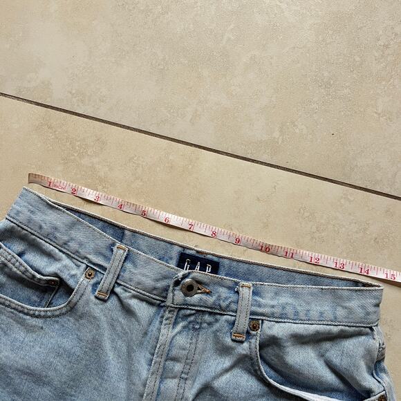 Vintage GAP Women's High Waisted Cuff Denim Jean Short Light Wash Size 10 - Picture 8 of 11